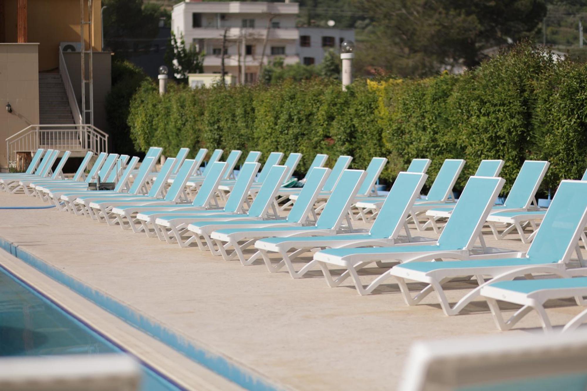Mema Resort Tirana Exterior foto