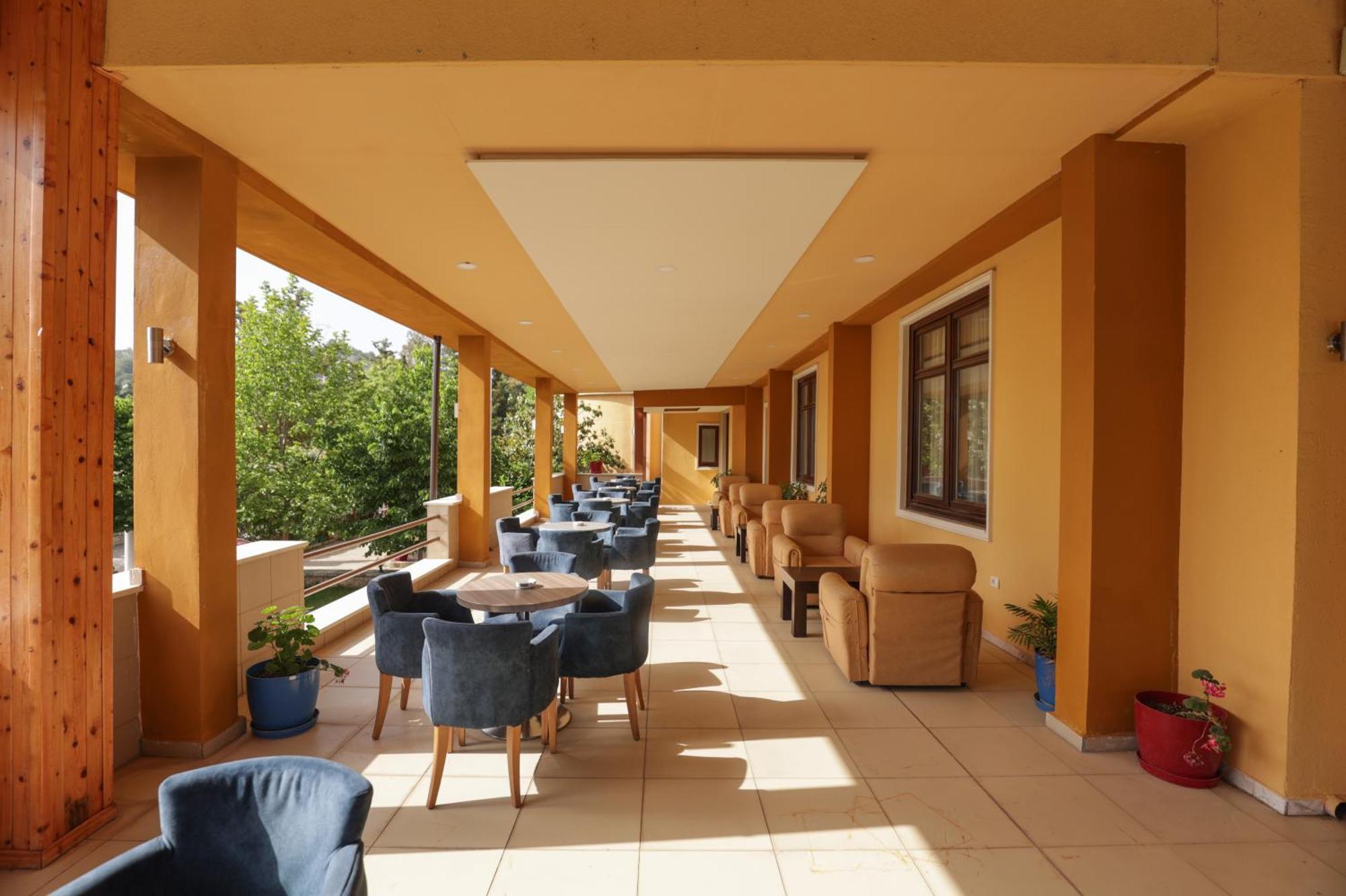 Mema Resort Tirana Exterior foto