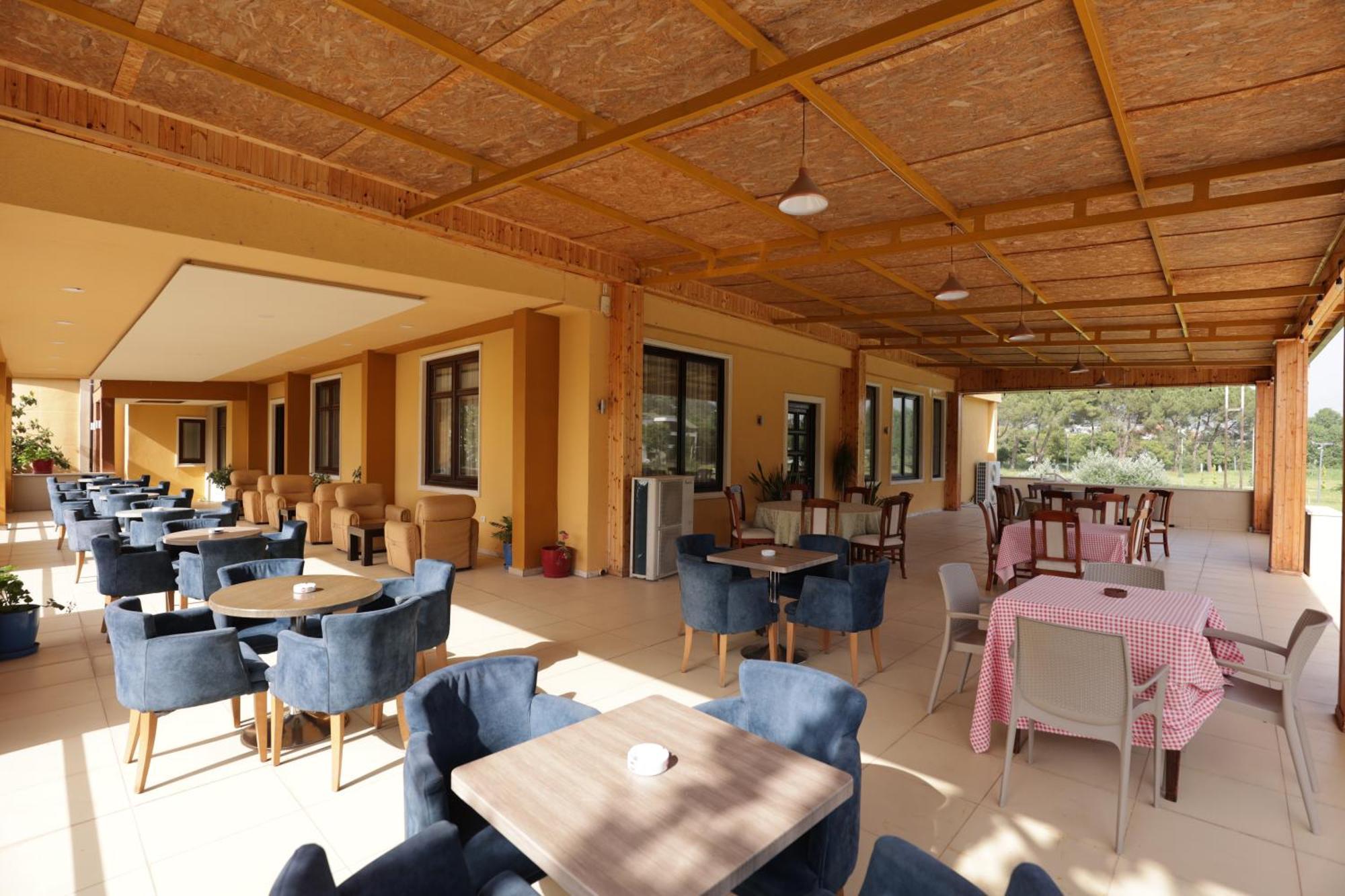 Mema Resort Tirana Exterior foto