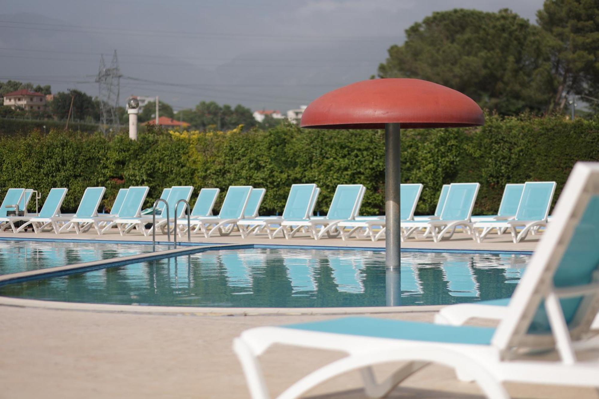 Mema Resort Tirana Exterior foto